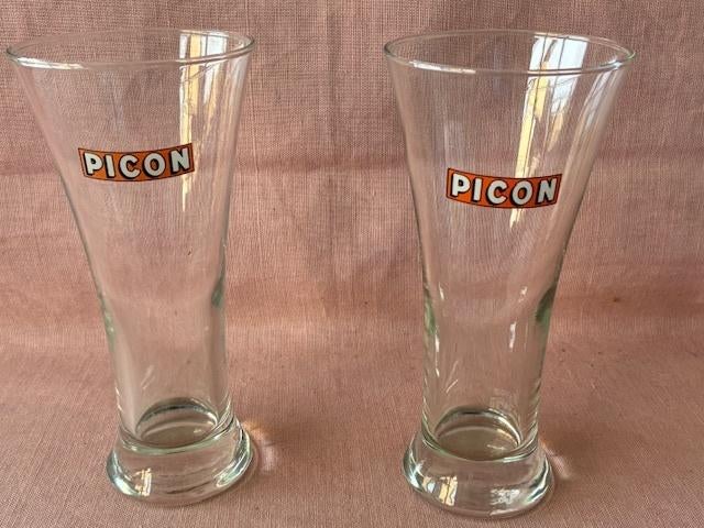 2 Picon glazen fluit, klein, oud, oranje achtergrond, Enlèvement ou Envoi, Comme neuf, Ustensile
