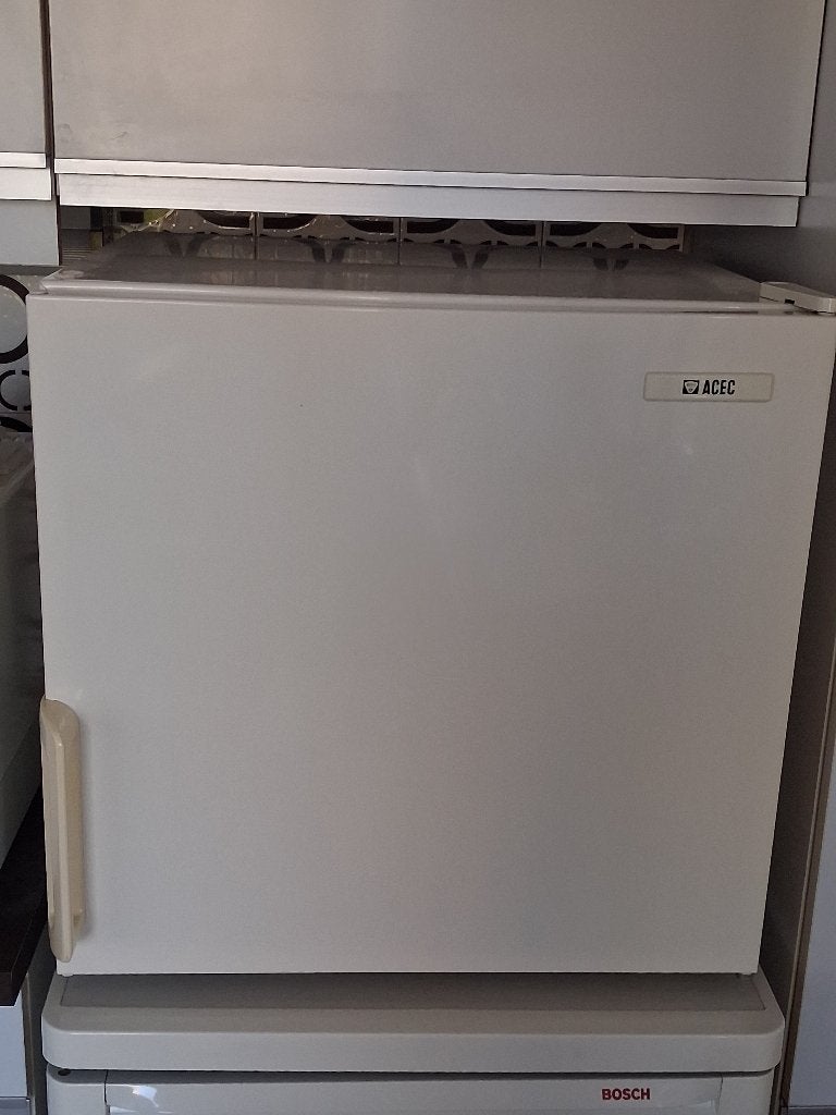 ACEC diepvriezer, Elektronische apparatuur, Gebruikt, Minder dan 85 cm, Tussenbouw, Minder dan 60 cm