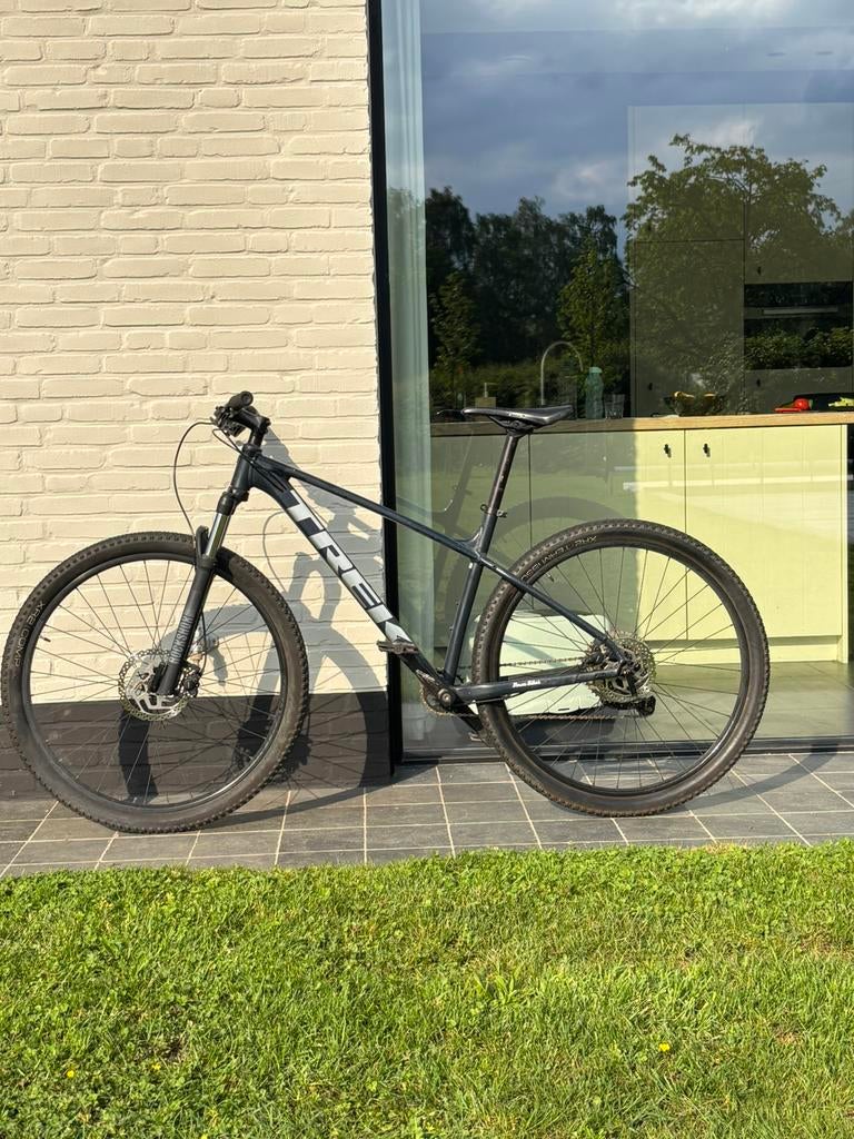 Mountainbike Trek Marlin 7 gen 2 maar L, Enlèvement, Utilisé, Hommes, Frein à disque
