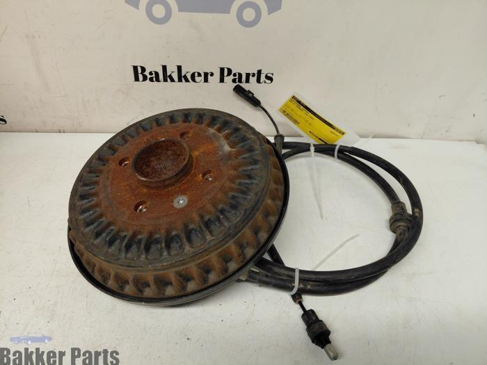 Tambour de frein arrière d'un Dacia Sandero, Dacia, -, -, 3 mois de garantie