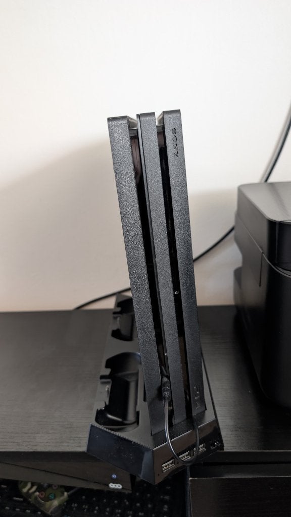 PS4 Pro CUH-7216b, Games en Spelcomputers, Ophalen, Zo goed als nieuw, 1 TB, Met 1 controller