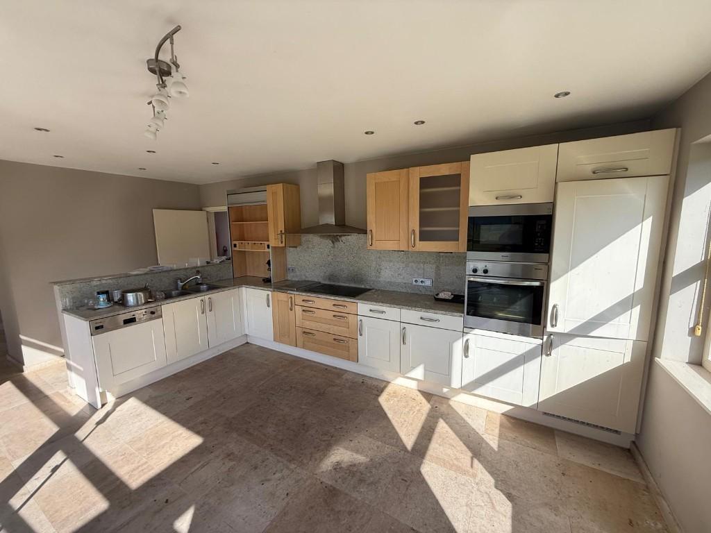 Complete keuken, Huis en Inrichting, Keuken | Complete keukens, Ophalen, Gebruikt, Hoekkeuken, Graniet of Steen