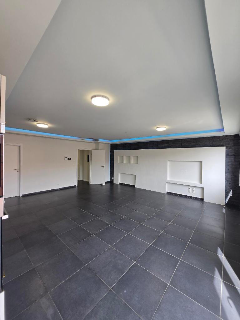 Investeringspand / Appartement te koop Heppen / Leopoldsburg, Immo, Leopoldsburg, Tot 200 m², 80 m², 2 kamers