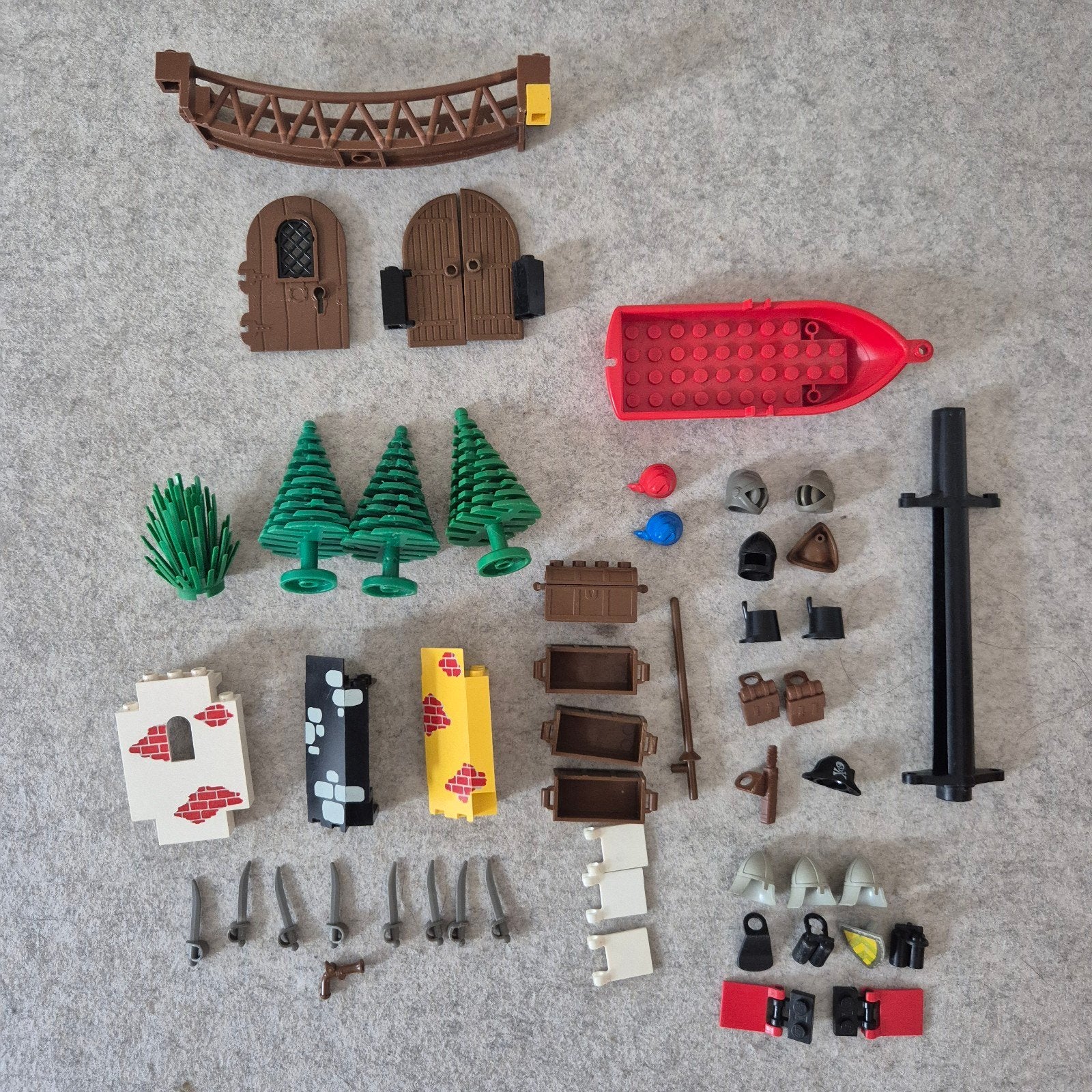 lego onderdelen van kastelen, figuren en boot, Kinderen en Baby's, Speelgoed | Duplo en Lego, Ophalen of Verzenden, Lego