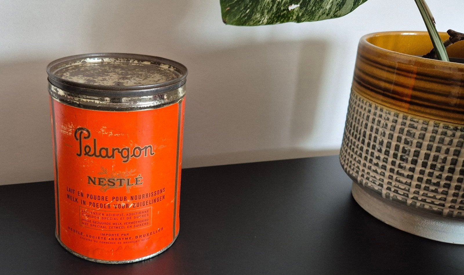 Boîte de conserve « Nestlé », Enlèvement ou Envoi