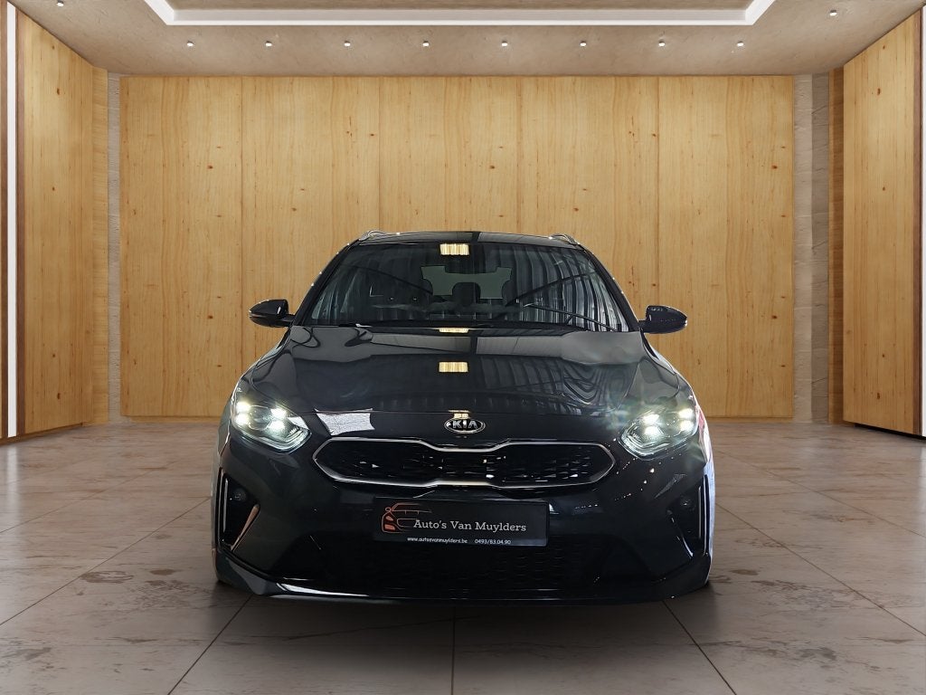 Kia ceed sw PLUG IN HYBRIDE  Automaat 12 maanden garantie, Auto's, Kia, Dealer onderhouden, https://public.car-pass.be/vhr/fdca661f-b4a1-4cf5-b5ef-17152ab6734d