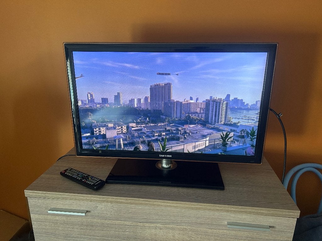 Téléviseur Samsung - 32 pouces (UE32D4000), LED, HD Ready (720p), Enlèvement, Utilisé