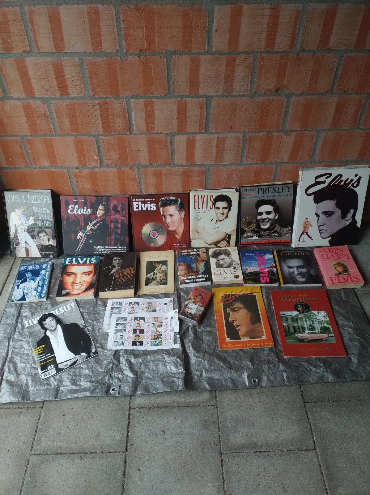 Elvis Presley Verz./ 2 dozen cd,Boeken, posters,Glazen,merch, Collections, Enlèvement