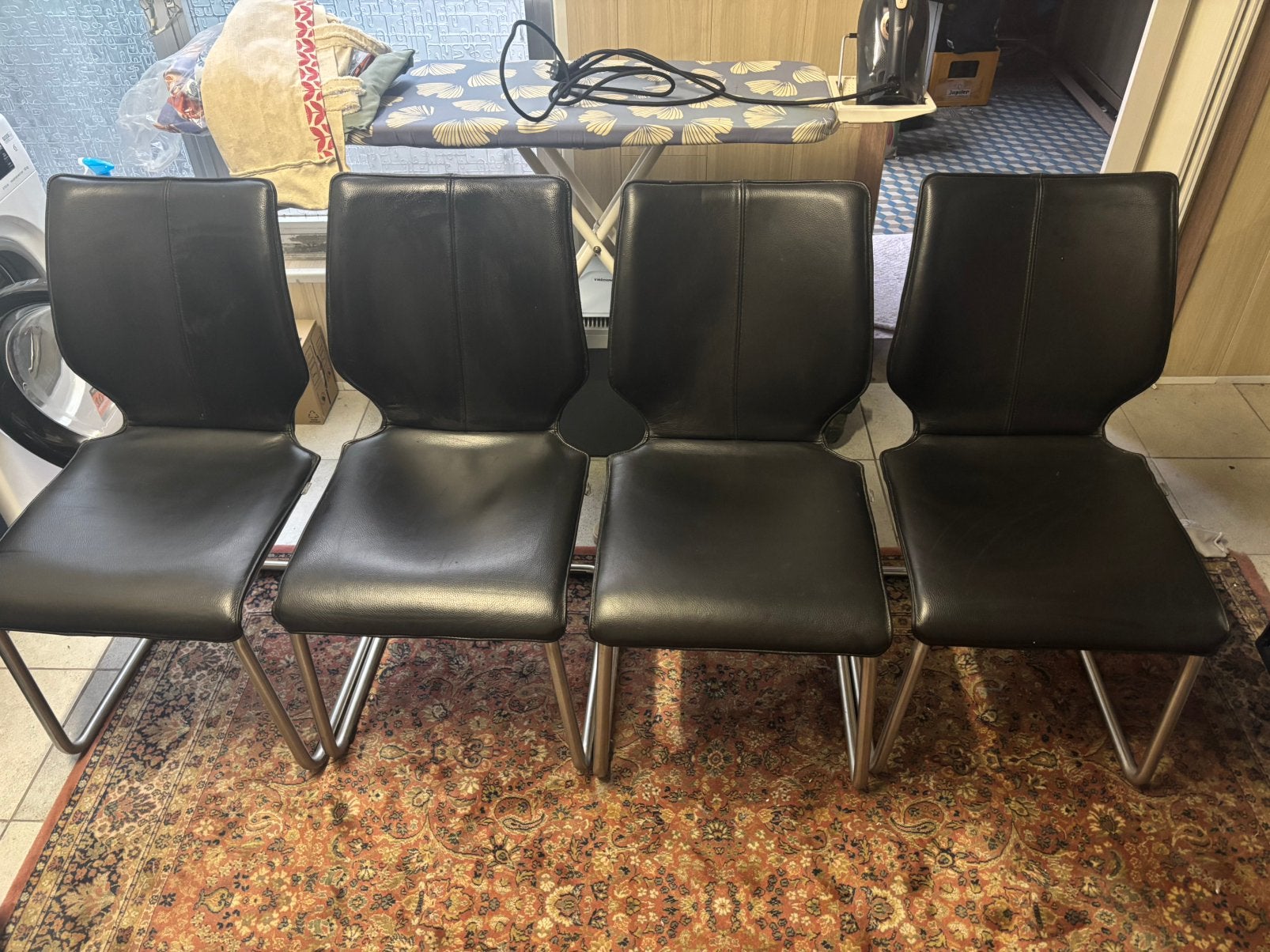 4 chaises en cuir (Le nouveau monde de Bree), Enlèvement, Utilisé, Cuir, Quatre
