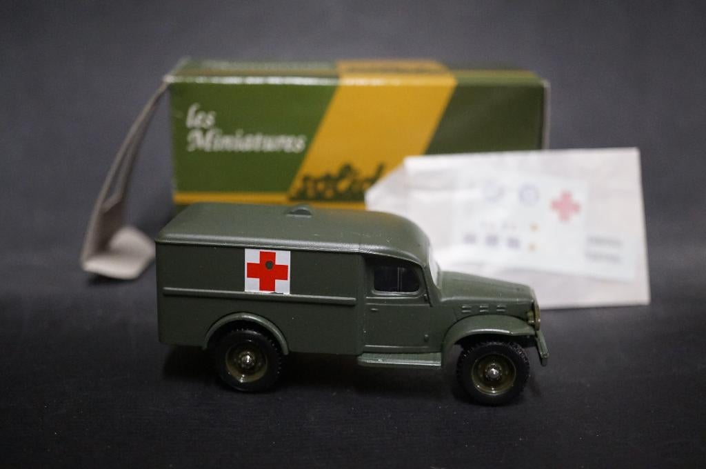 Ambulance militaire Solido Dodge - 1/50 - TOP, Enlèvement ou Envoi, Comme neuf