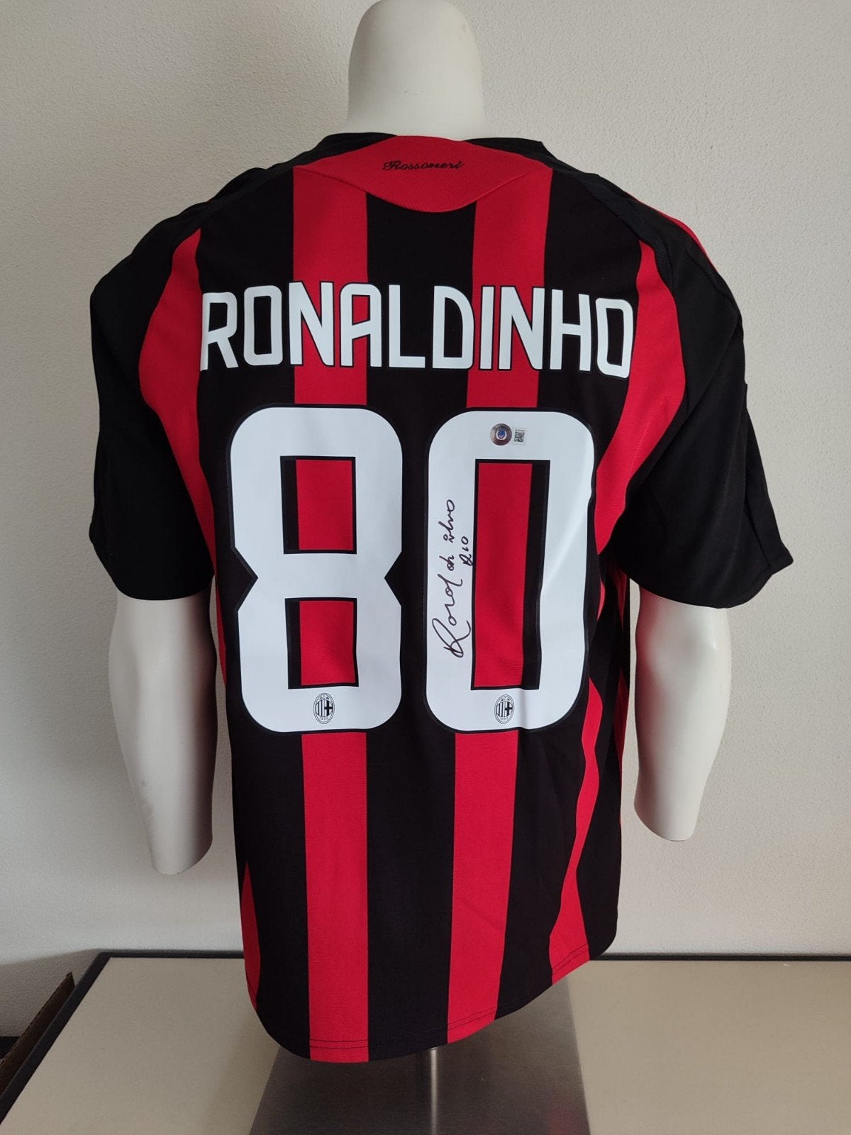 Gesigneerd Ac Milan shirt door Ronaldinho met Beckett COA, Sport en Fitness, Voetbal, Ophalen of Verzenden, Shirt