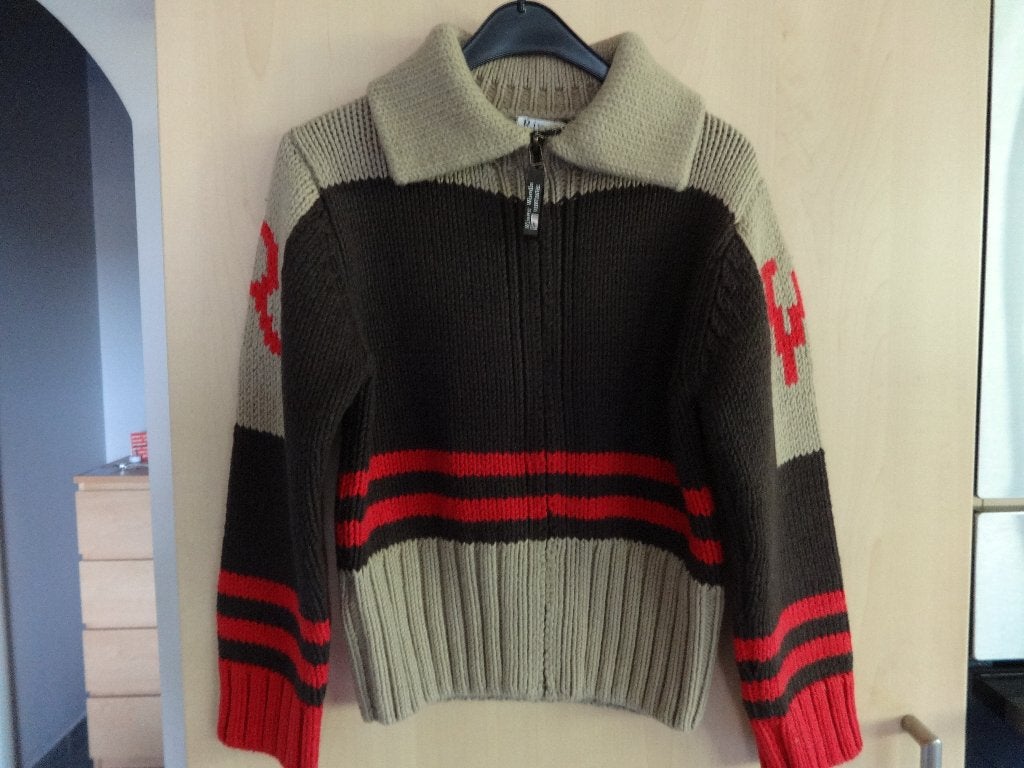 Gilet River Woods 1x en Gilet IKKS  2x  maat 128-140. Meisje, Meisje, Trui of Vest, Ophalen of Verzenden, Zo goed als nieuw
