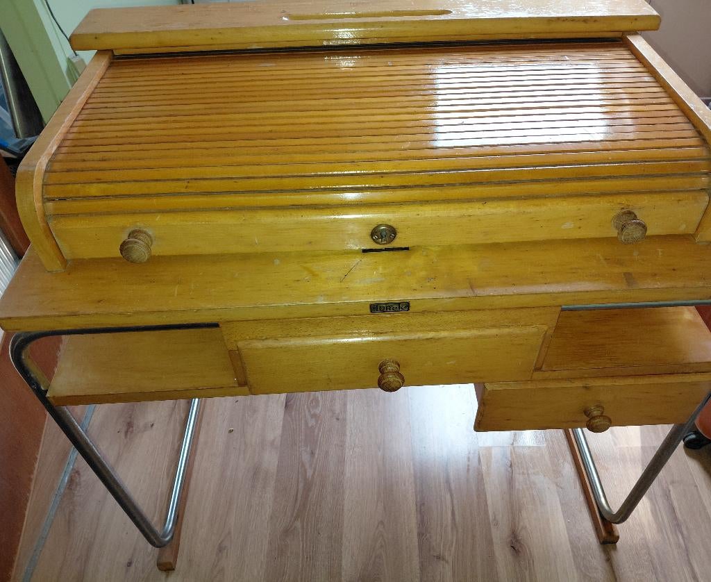 Torck bureau, Ophalen
