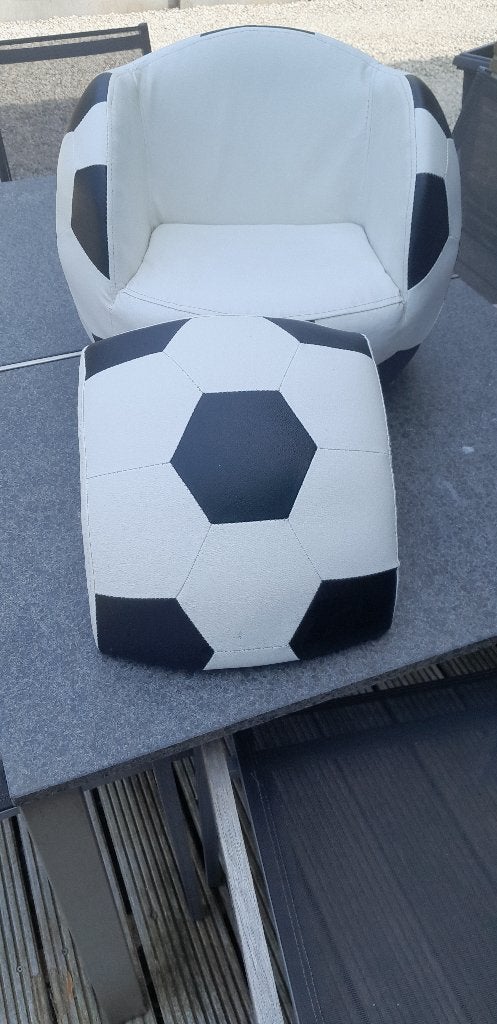 kinderzeteltje voetbal, Kinderen en Baby's, Ophalen, Zo goed als nieuw