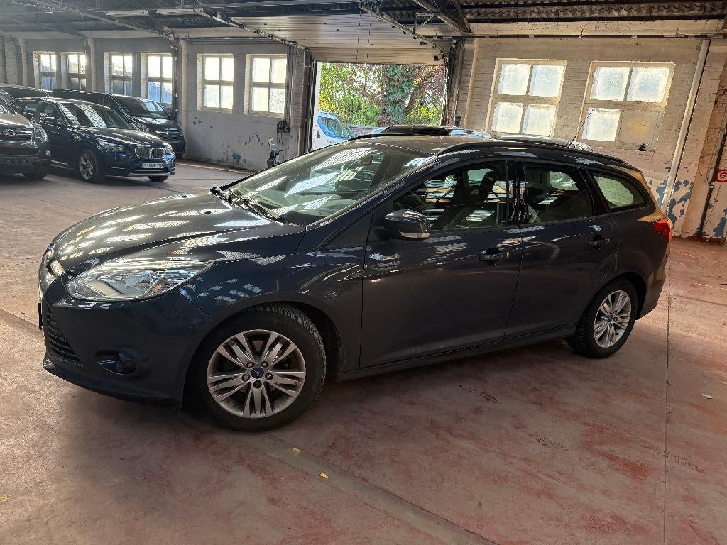 Ford Focus 1.6Tdci 2011 avec 198000km*Roule Bien*, Autos, Ford, Focus, Euro 5, Achat, Entreprise