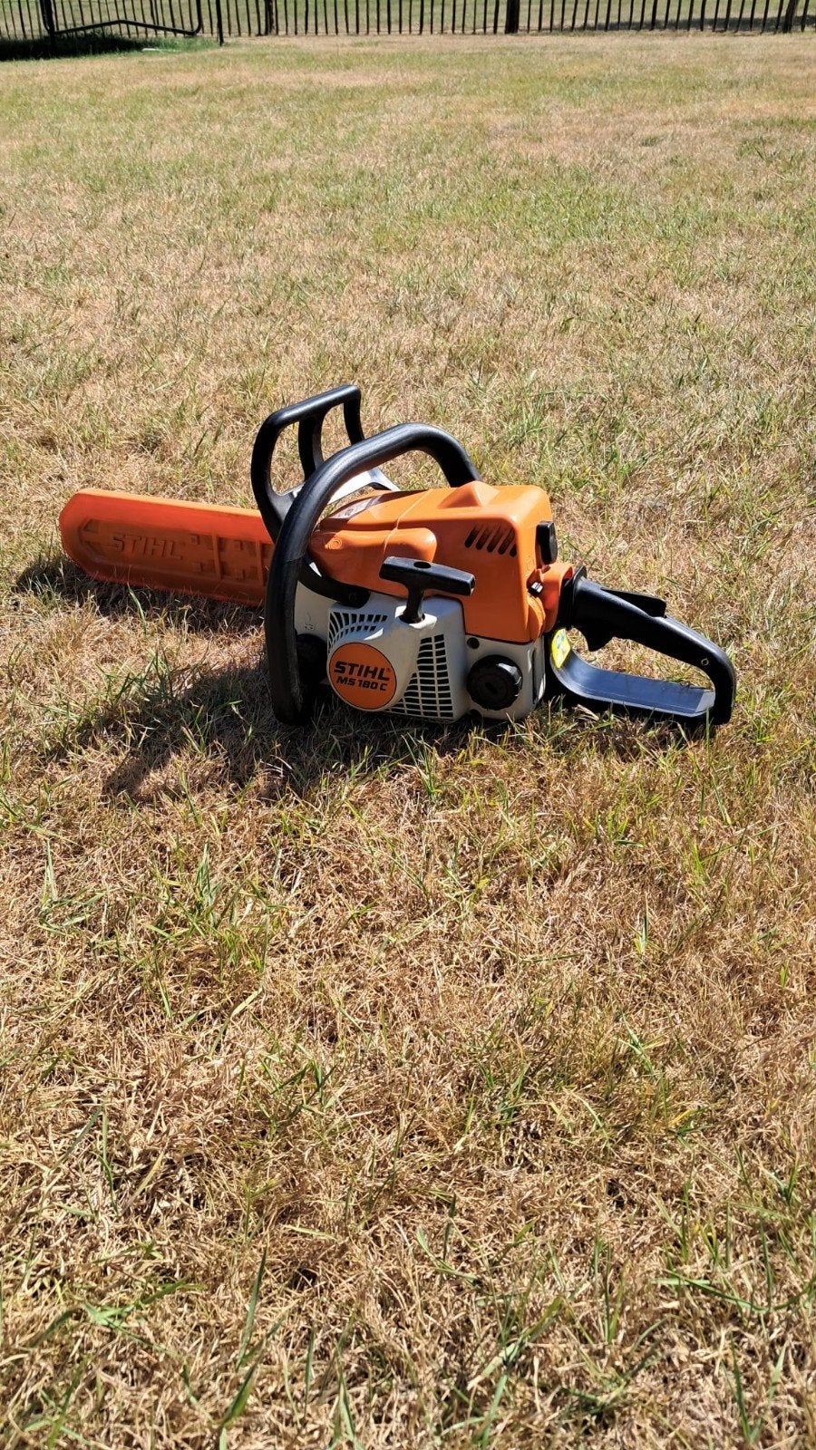 Tronçonneuse/tronçonneuse STHIL MS 180 C, Jardin & Terrasse, Outils à main, Enlèvement