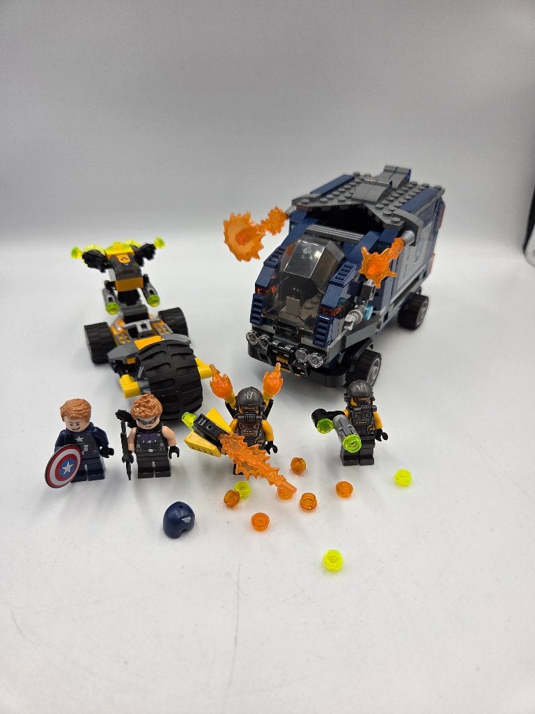 Lego Super Heroes 76143 Avengers Truck Take-down, Marvel, Lego, Ophalen of Verzenden, Zo goed als nieuw