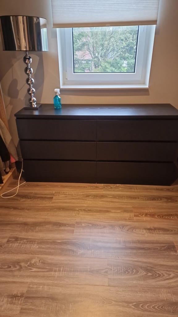 Dressing kast van IKEA, Ophalen