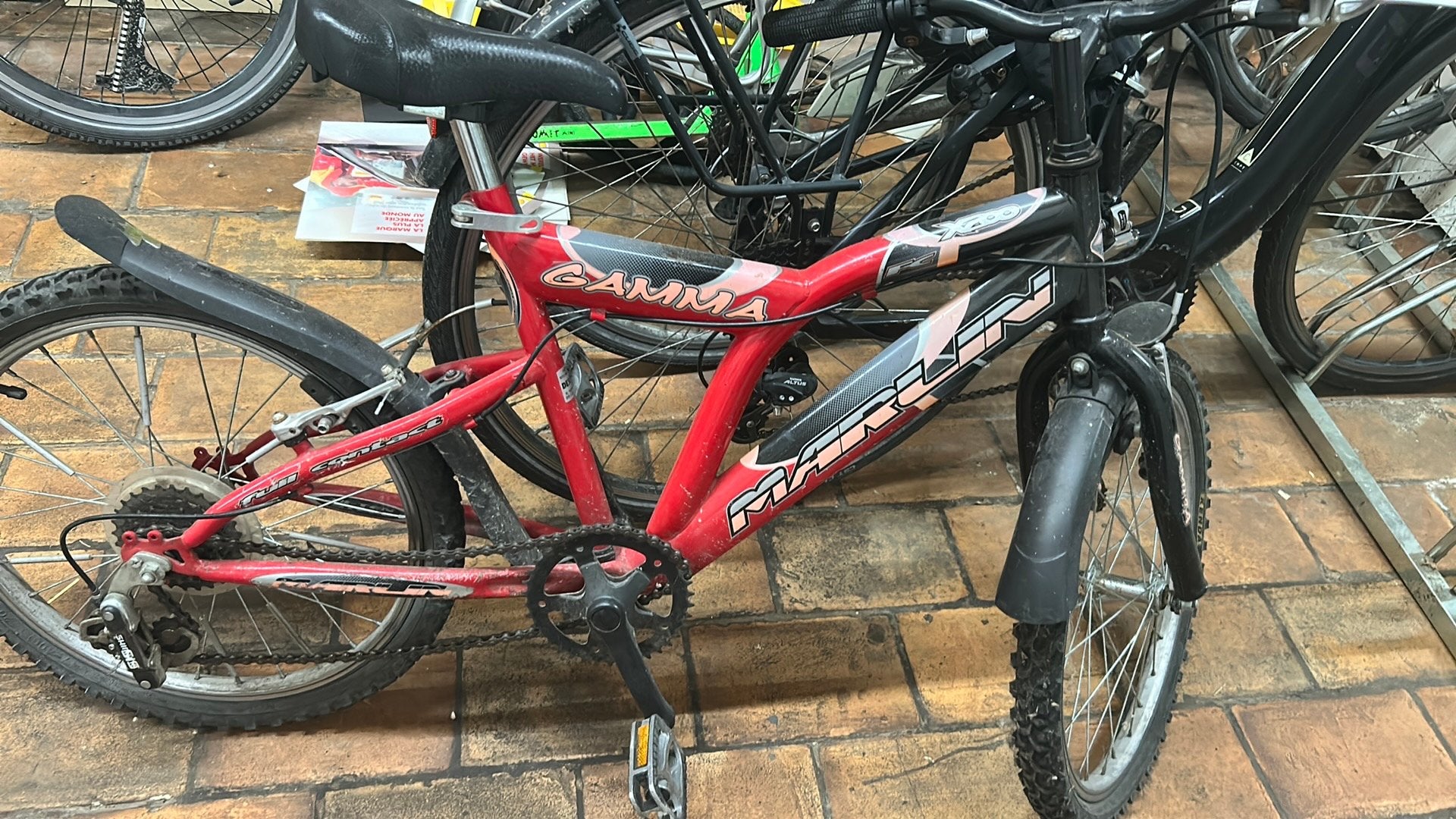 Rode kinderfiets 20 inch, Ophalen, Gebruikt, 20 inch, Versnellingen