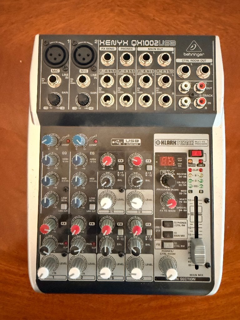 Behringer XENYX QX1002USB Mixer, Muziek en Instrumenten, Ophalen of Verzenden, Zo goed als nieuw, Minder dan 5 kanalen, Microfooningang