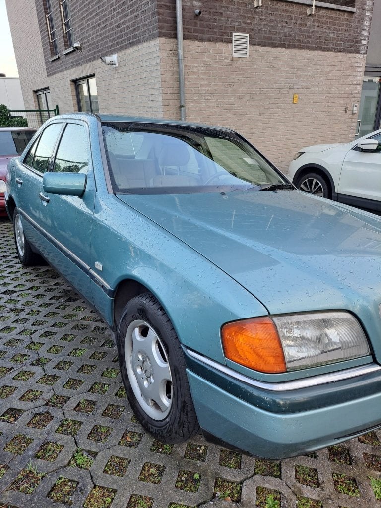 Mercedes c180 ancetre, Auto's, Mercedes-Benz, Mistlampen, Berline, Grijs, Particulier