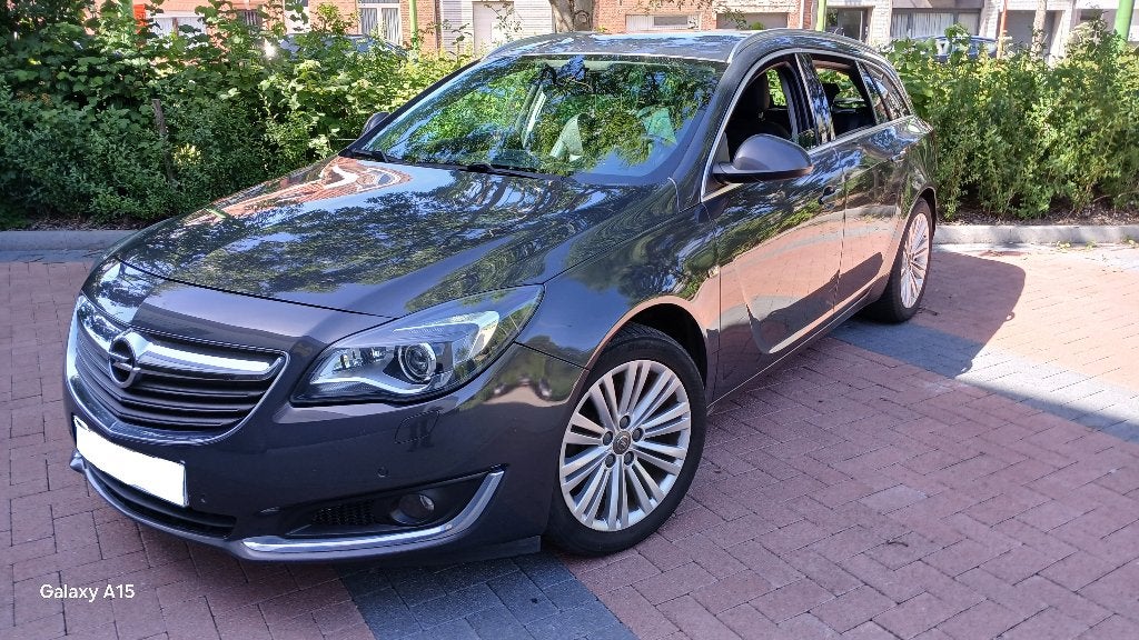 Opel Insignia Sport Tourer 1.6t 125 kW/170 ch PRÊTE, Autos, Opel, Cuir, Euro 6, Entreprise, Boîte manuelle
