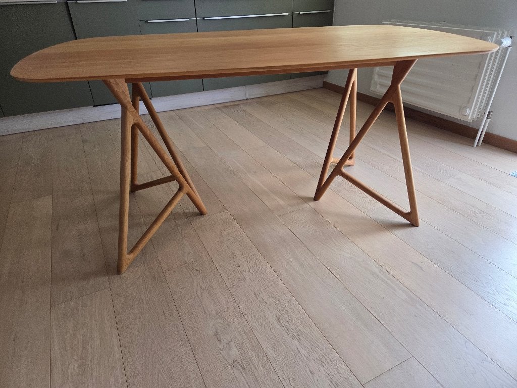 Table à manger Depot Design en chêne massif, Maison & Meubles, Tables | Tables à manger, 150 à 200 cm, Cinq personnes ou plus