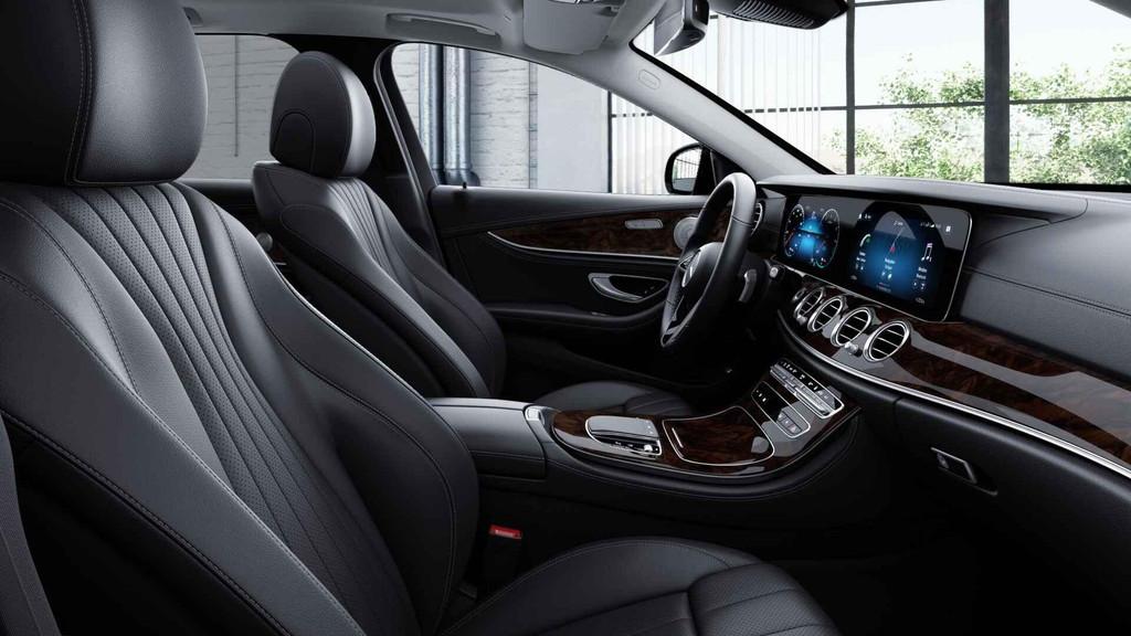 Mercedes-Benz E-klasse 300 DE Break AMG Line | Trekhaak | Sm, Automaat, 4 cilinders, 2145 kg, Plug-in hybride