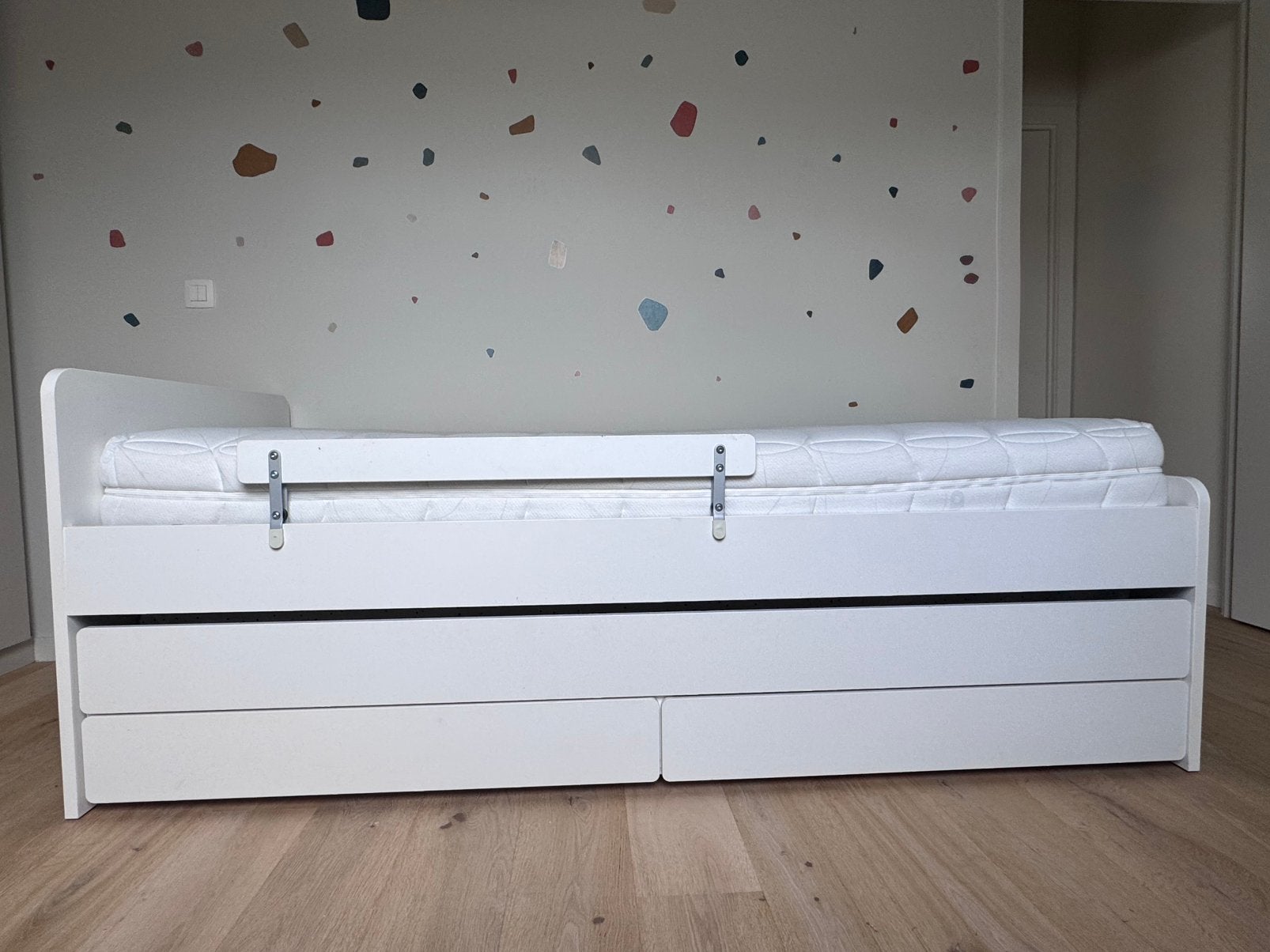 Lit Ikea SLAKT avec sous-lit et rangement, Enlèvement, Utilisé