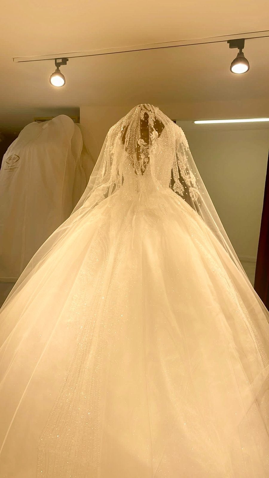 Robe de mariee, Enlèvement, Comme neuf