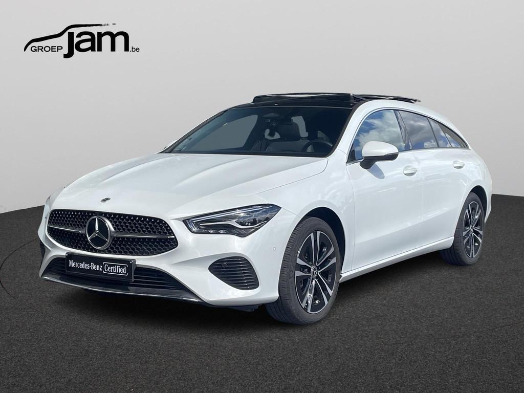 Mercedes-Benz CLA 250 e Luxury Line Trekhaak - glazen dak, Auto's, Mercedes-Benz, CLA, Stof, Gebruikt, 4 cilinders