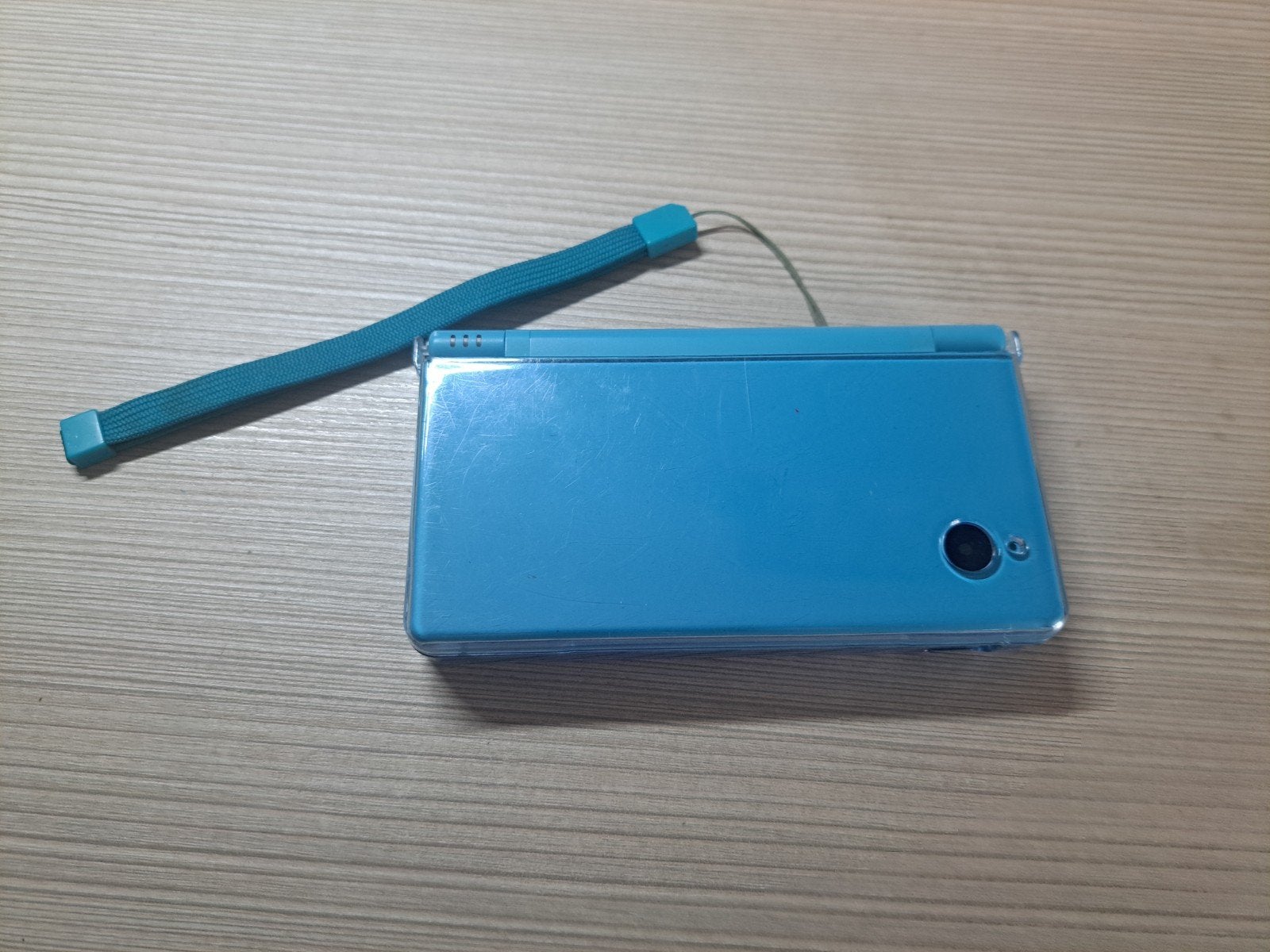 nintendo DS i + 8 jeux + chargeur, Consoles de jeu & Jeux vidéo, Consoles de jeu | Nintendo DS, Enlèvement ou Envoi, Dsi, Utilisé