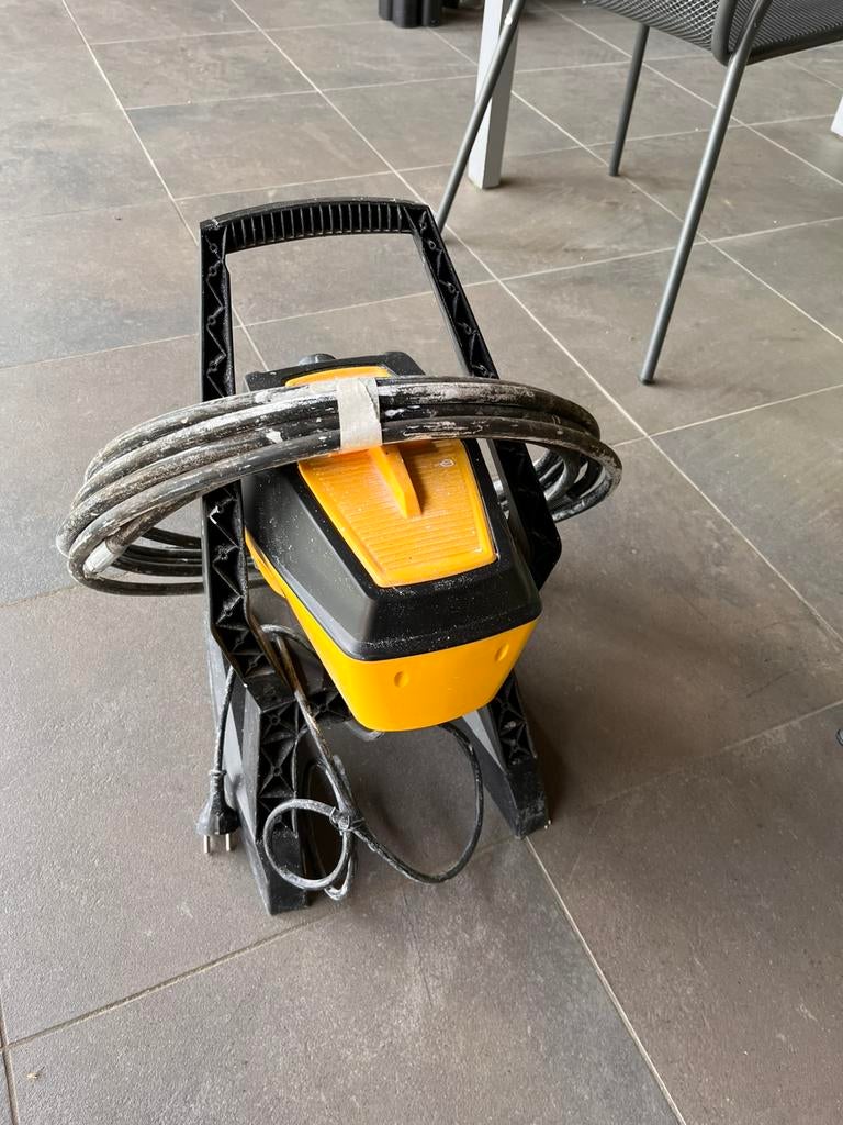 Airless Verfspuitmachine, Ophalen, Zo goed als nieuw