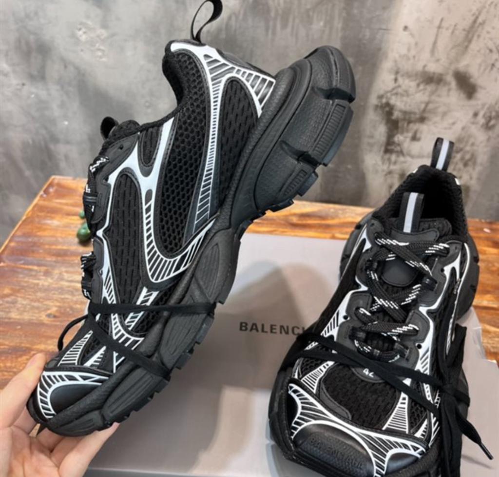 Balenciaga trainers, Kleding | Heren, Schoenen, Ophalen of Verzenden, Nieuw