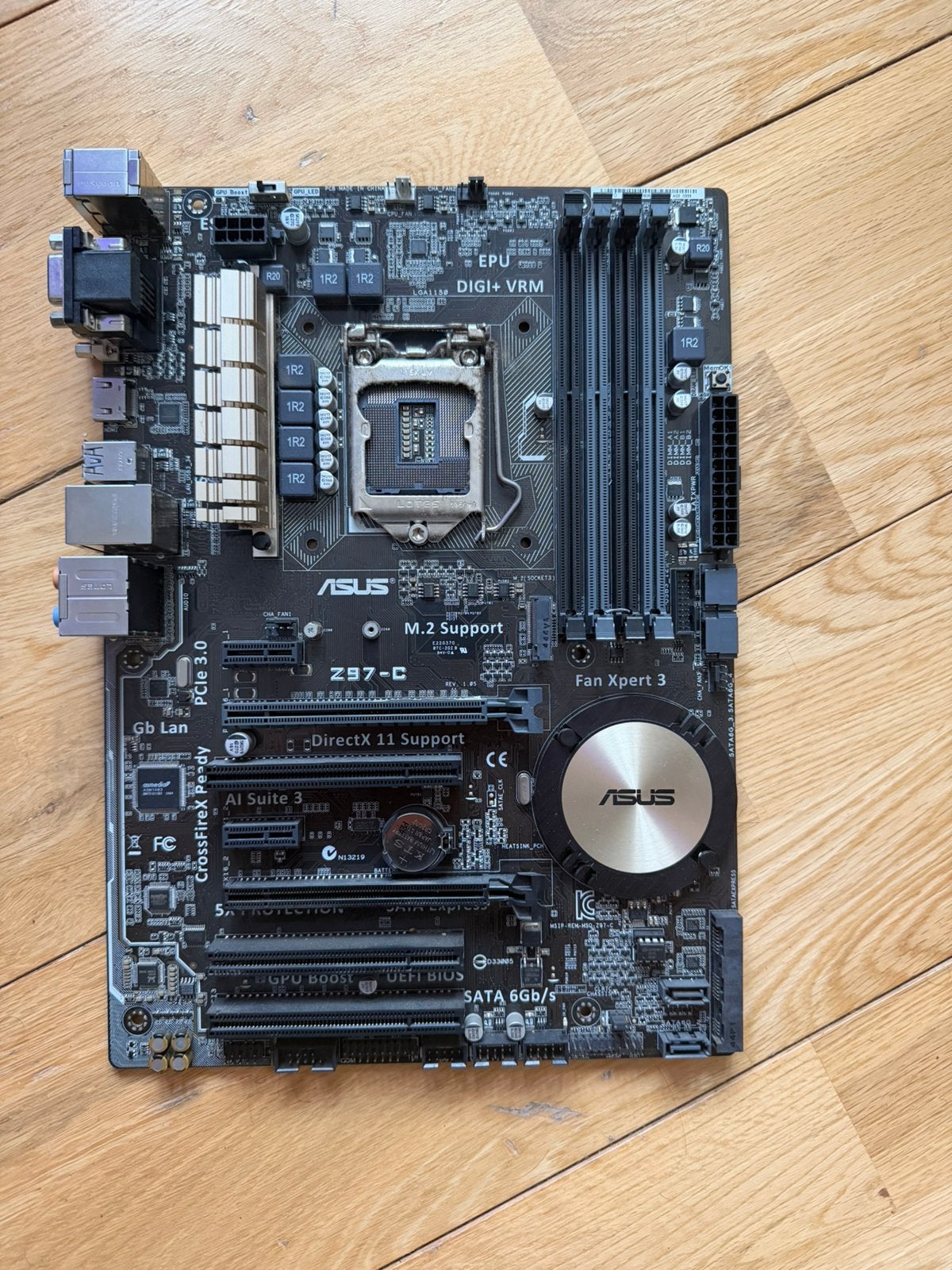 Carte mère ASUS Z97-C — DDR3 — ATX, Informatique & Logiciels, Cartes mères, Enlèvement, Comme neuf, DDR3