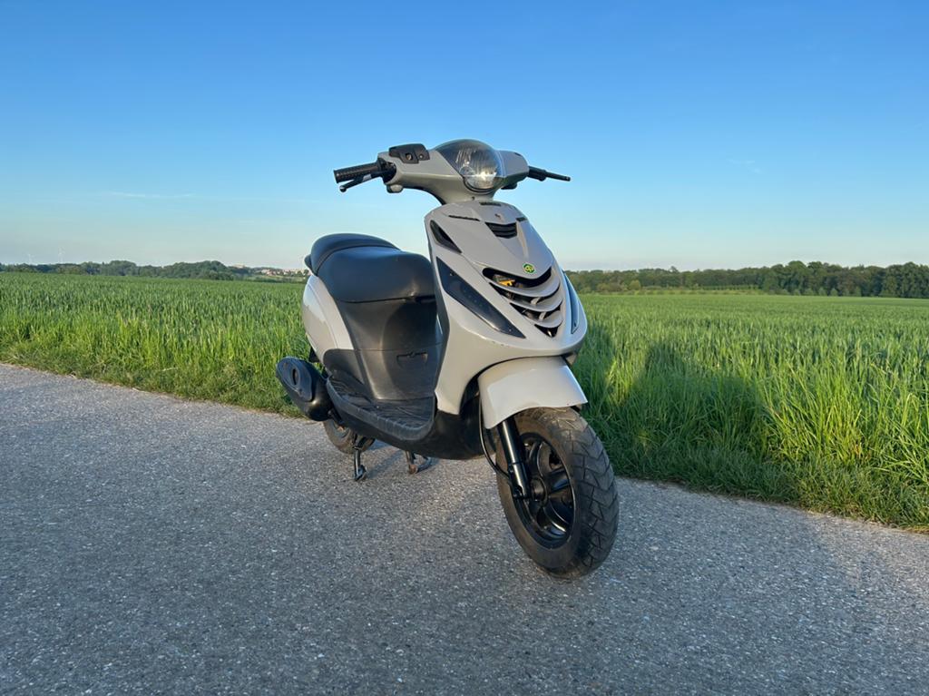 Piaggio Zip 4t a klasse, Fietsen en Brommers, Scooters | Piaggio, Ophalen, Zip, Klasse A (25 km/u), Zo goed als nieuw