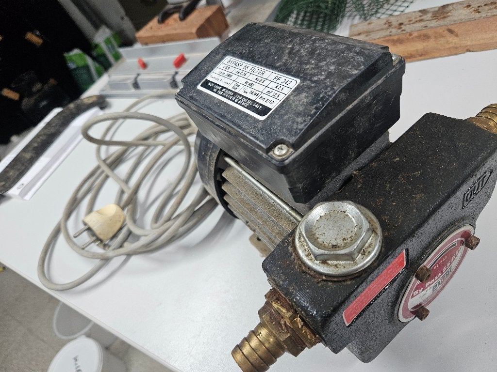 mazouttank + pomp/filter, Autos : Pièces & Accessoires, Systèmes à carburant, Enlèvement, Utilisé