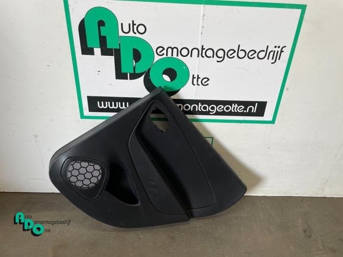 Revêtement portière 4portes arrière droite d'un Renault C, Autos : Pièces & Accessoires, Renault, -, 3 mois de garantie, Utilisé
