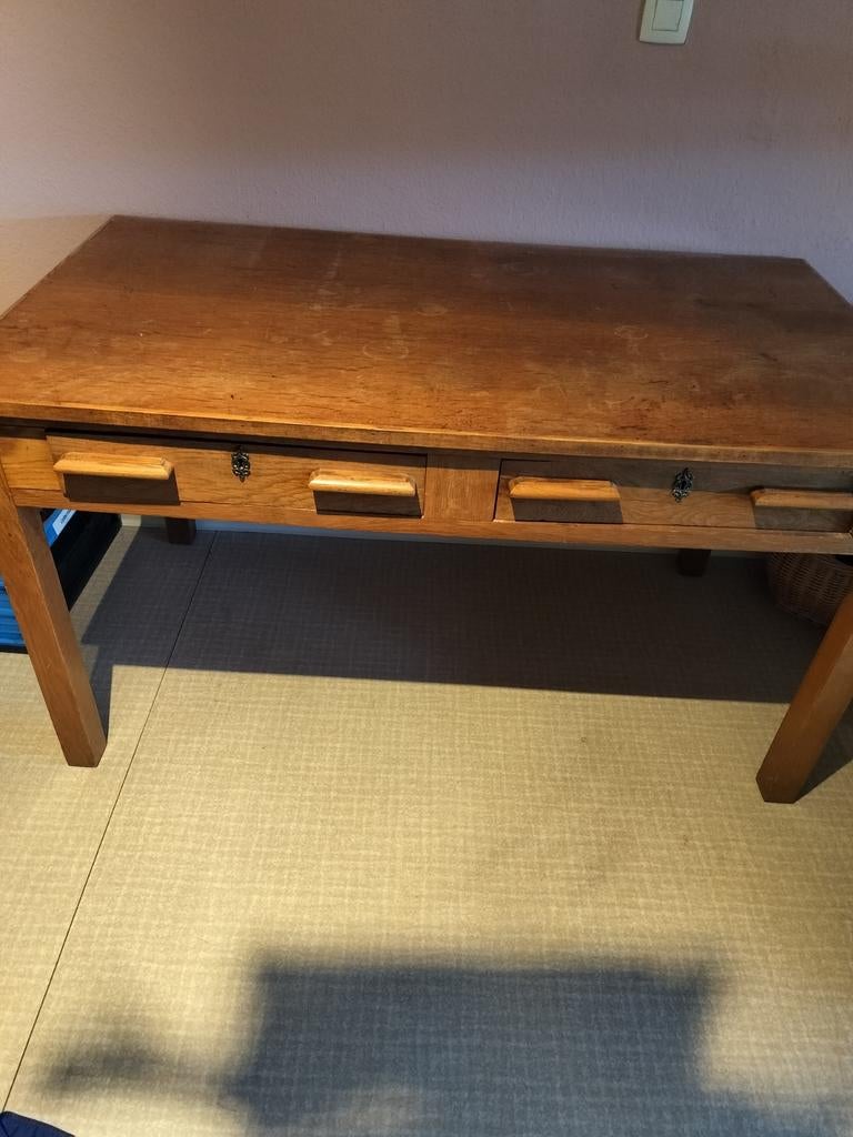 Massief houten bureau., Enlèvement