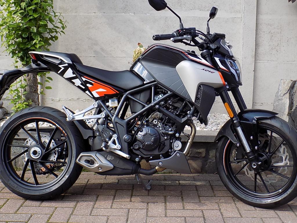 Kove 125 cc naked sport motor 15PK ABS, Motoren, Nieuw, Bedrijf, Sport, 125 cc