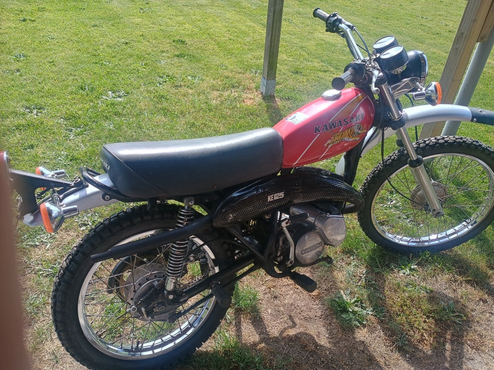 Suzuki rv 125