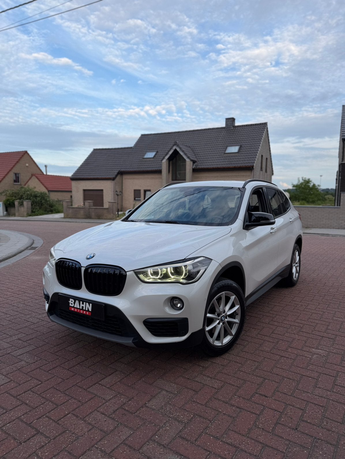 BMW X1 1.5d ¡sDrive16!, Wit, Leder, Bedrijf, 5 deurs