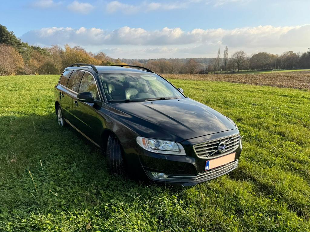 Volvo V70 (2015), 146.000 km, Euro 6 in topstaat te koop, Auto's, Volvo, Automaat, Zwart, 5 deurs, Particulier