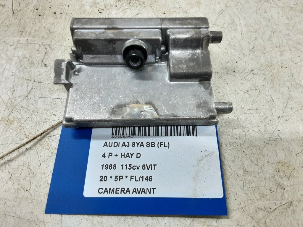 CAMERA AVANT Audi A3 Sportback (8YA) (5WA980653A), Utilisé, Audi