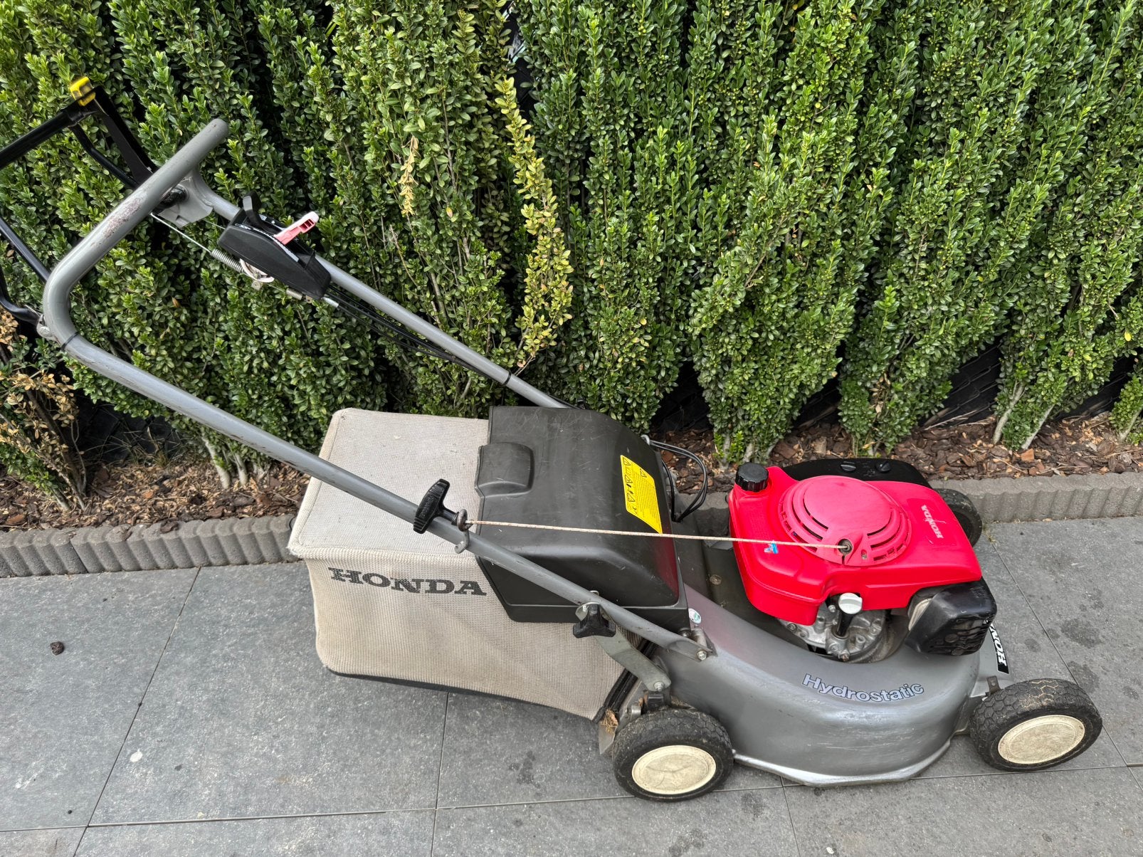 Honda 536 hrd hydrostatic in topstaat, Tuin en Terras, Ophalen, Zo goed als nieuw