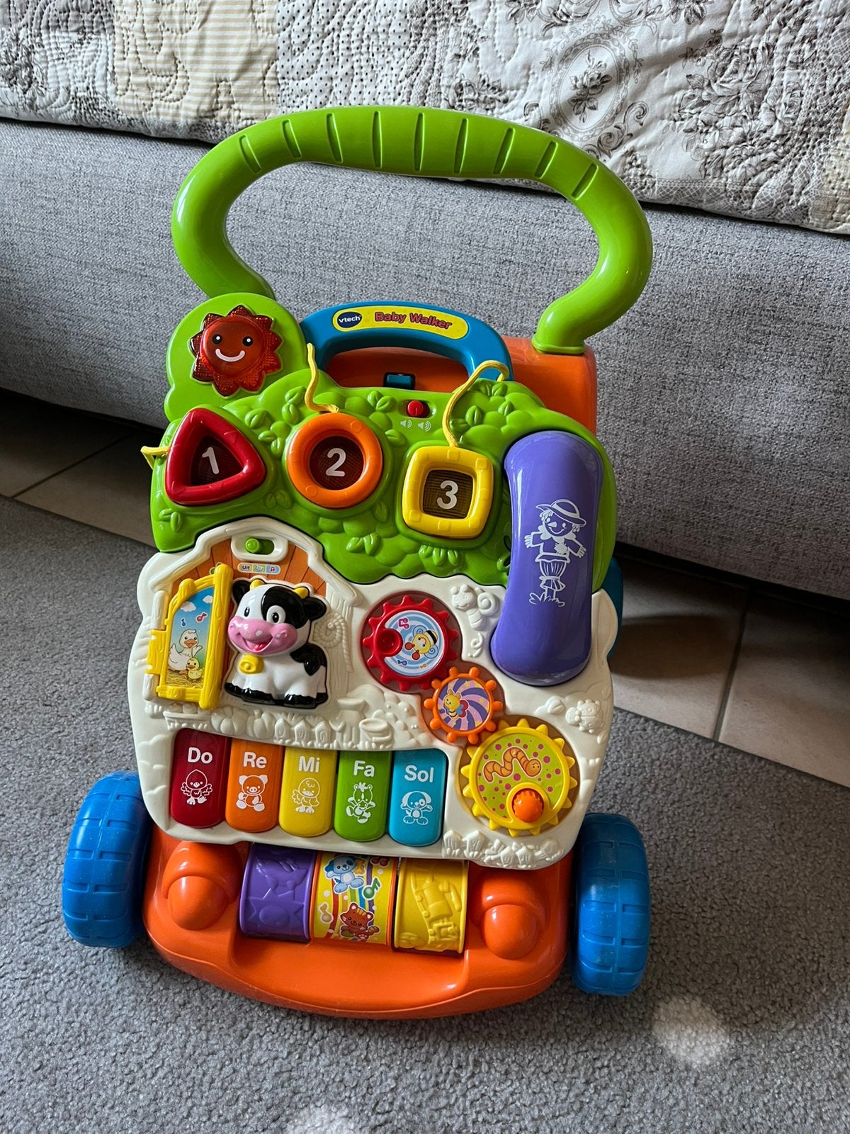 Baby walker Vtech met geluid, Ophalen, Zo goed als nieuw
