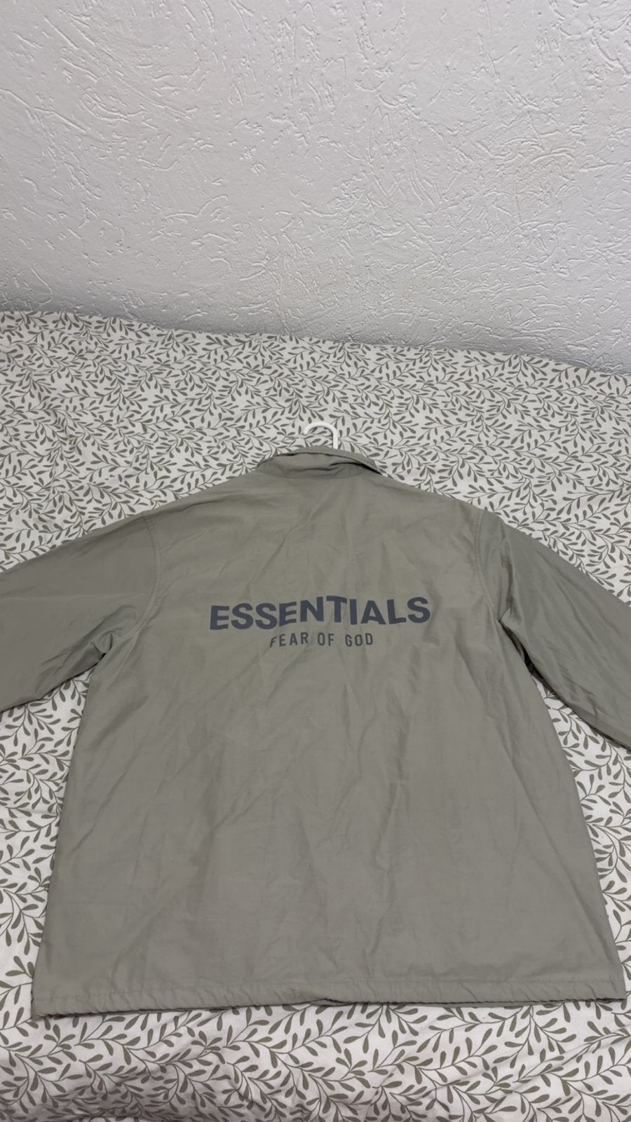 Esenitals vest, Enlèvement ou Envoi, Comme neuf