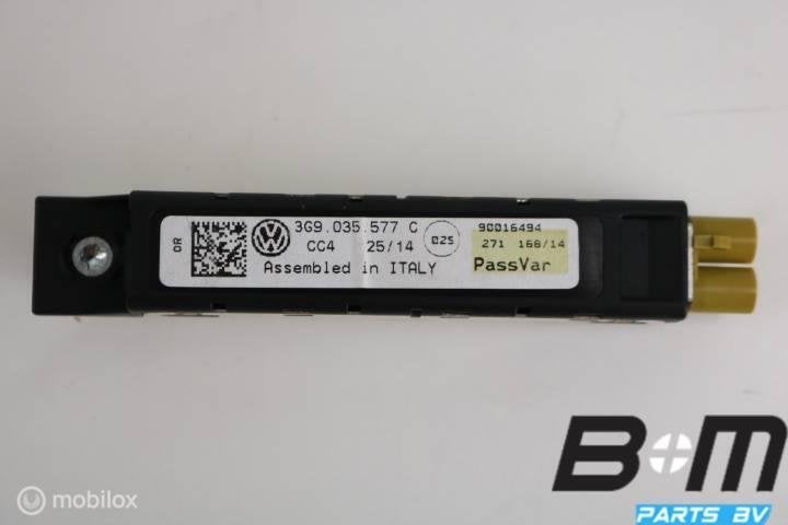 Antenneversterker VW Passat B8 Variant, Auto diversen, Autoradio's, Gebruikt