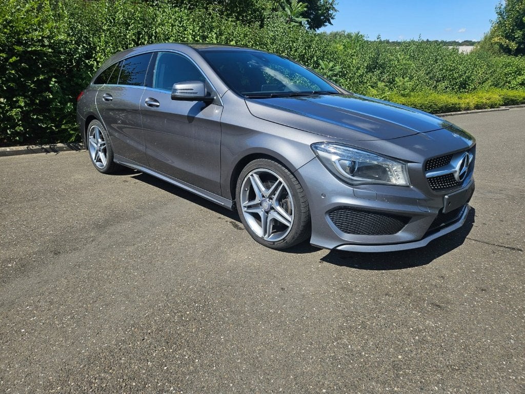 Mercedes-Benz CLA 220 CDI 4-Matic  AMG  -PAKKET, Auto's, Mercedes-Benz, Automaat, CLA, Alcantara, 120 kW