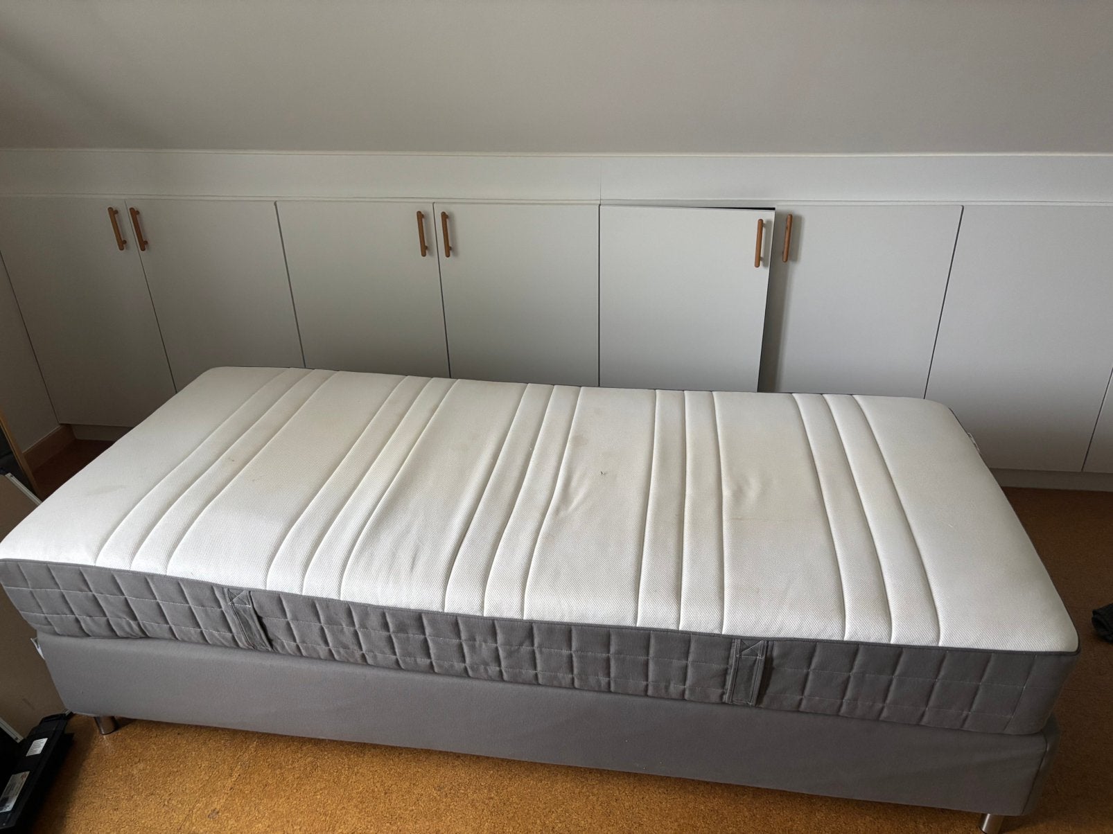 Ikea hovag bed + matras, Huis en Inrichting, Ophalen, Gebruikt, Eenpersoons, 80 cm